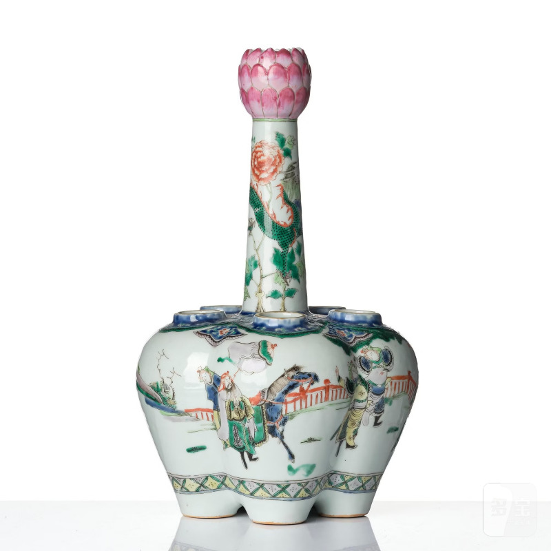 A large famille rose tulip vase, - 图5